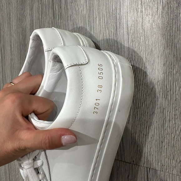 Common Projects Sneakers - Picture 2 of 5